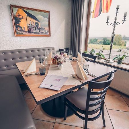 Hotel Kalenborner Hoehe Екстер'єр фото