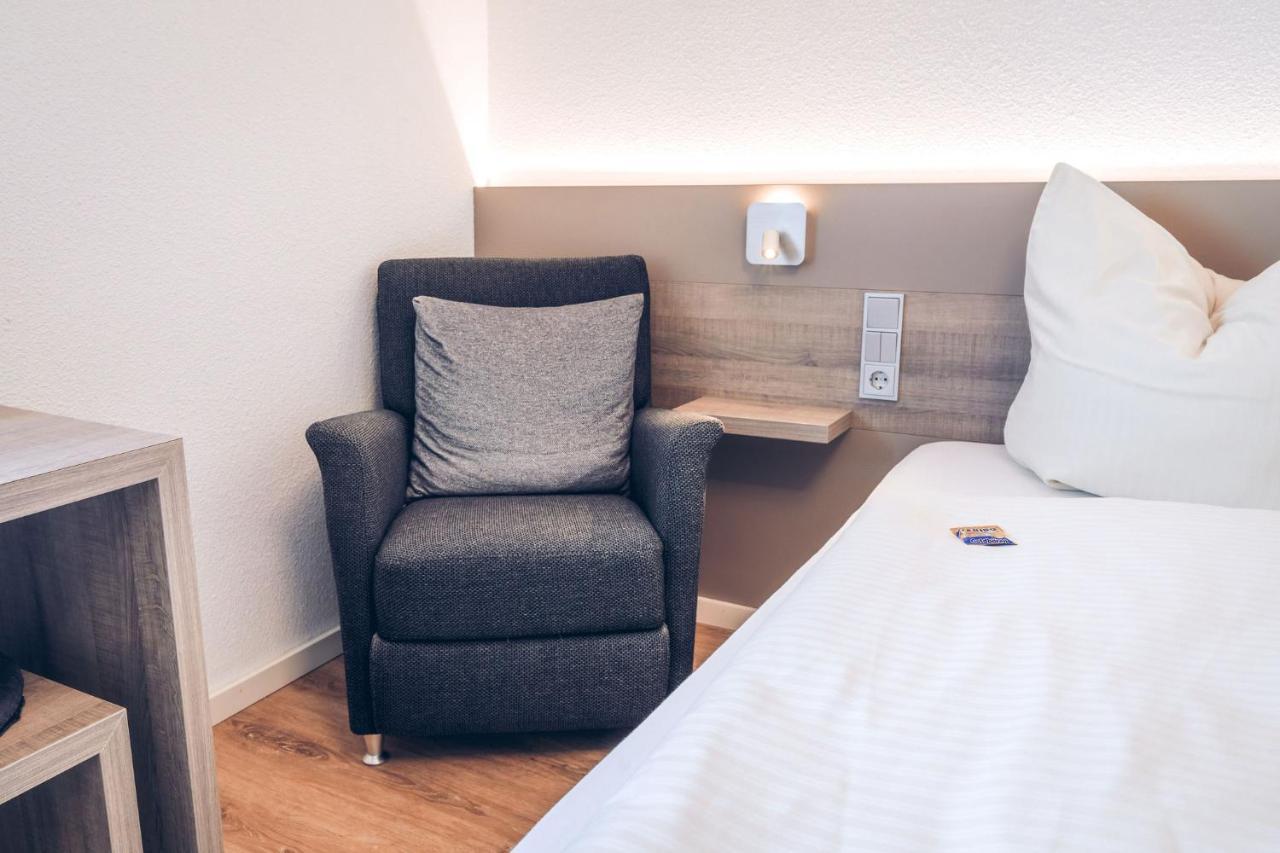 Hotel Kalenborner Hoehe Екстер'єр фото